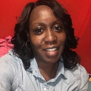 Meet your Posher, Alycia